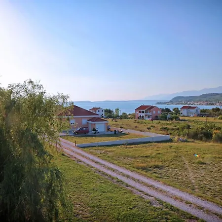 公寓 Coastal Escape In