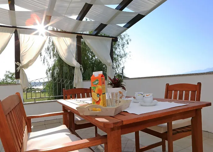 Coastal Escape In Ljubač