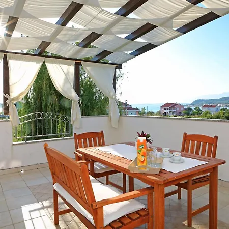 Coastal Escape In Apartament *