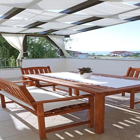 Coastal Escape In Apartament *